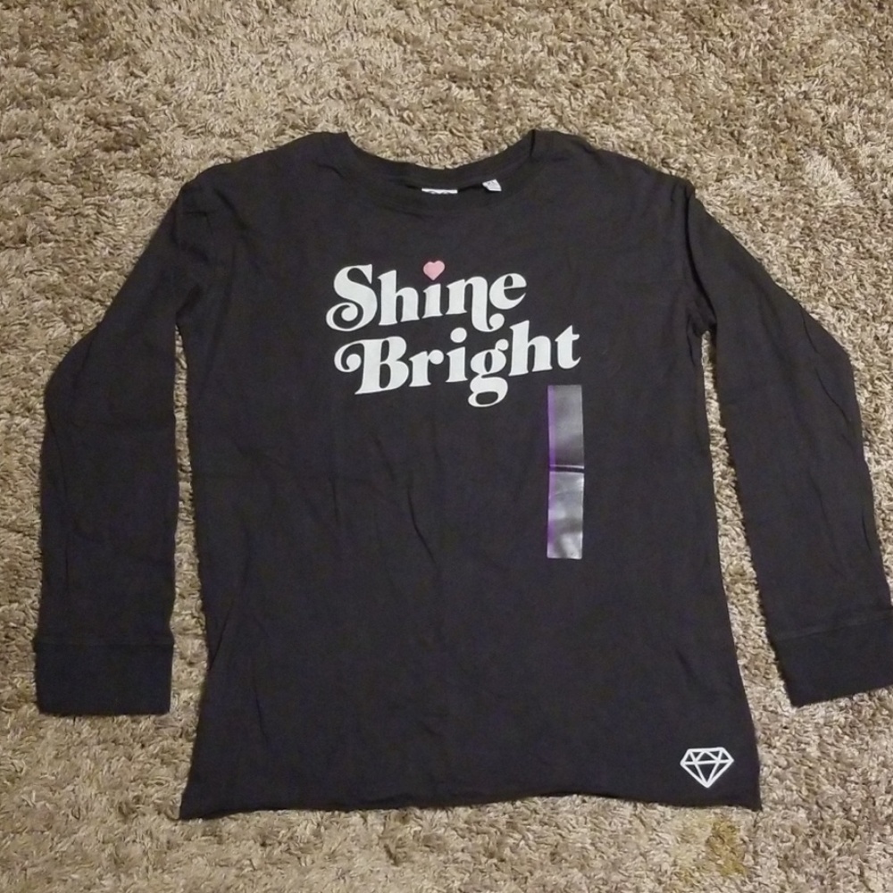 BRAND NEW Girl's Junk Food Long Sleeve Tee
